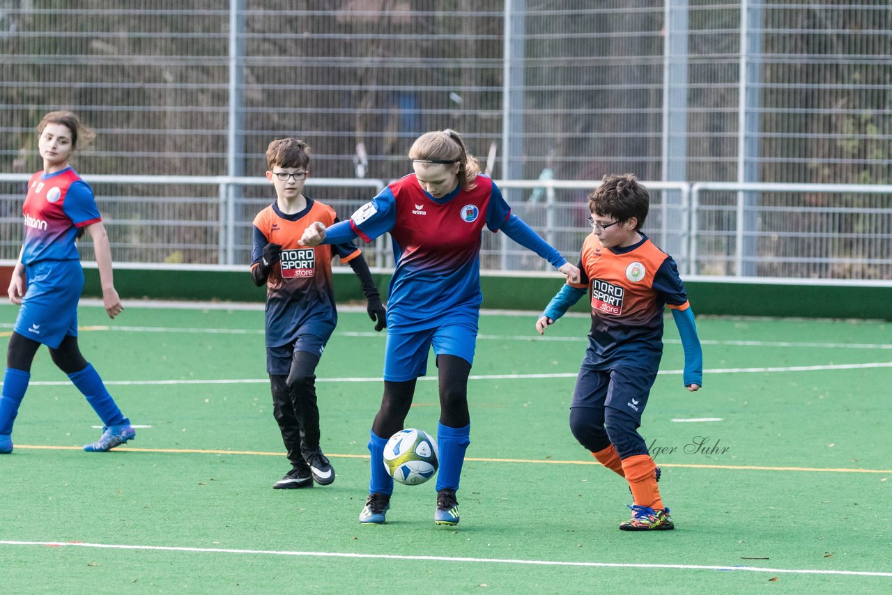 Bild 220 - wCJ VfL Pinneberg - mDJ VfL Pinneberg/Waldenau : Ergebnis: 1:3